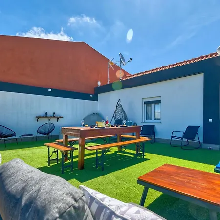 Portucale ! Santa Clara Terrace & Jacuzzi Apartmán *