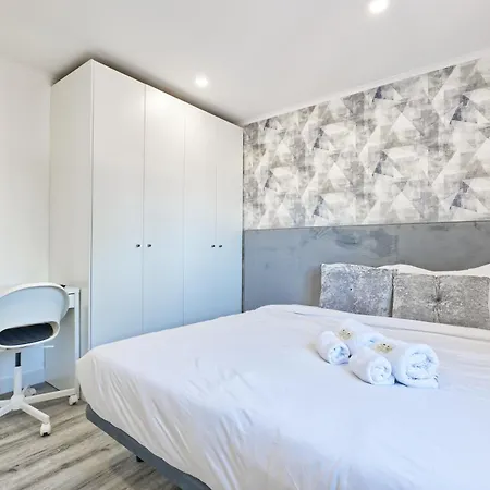 Апартаменты Portucale ! Santa Clara Terrace & Jacuzzi *