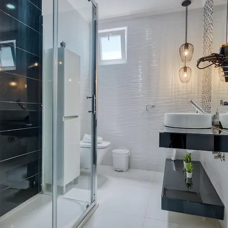 Apartmán Portucale ! Santa Clara Terrace & Jacuzzi